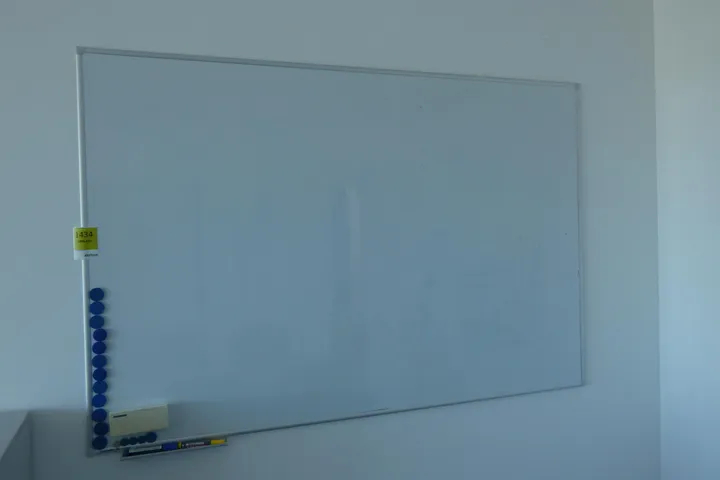 Legamaster Whiteboard Maße in cm ca. 180 x 120